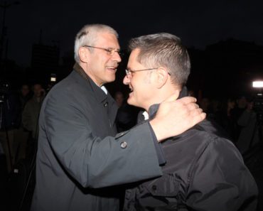 IZDAJA NEVIĐENA U DOSADAŠNJOJ SRPSKOJ ISTORIJI! Jeremić po nalogu Tadića išao kod Putina! Predsednik Rusije zgrožen, nije verovao šta je izašlo iz njegovih usta! IZDAJA NEVIĐENA U DOSADAŠNJOJ SRPSKOJ ISTORIJI! Jeremić po nalogu Tadića išao kod Putina! Predsednik Rusije zgrožen, nije verovao šta je izašlo iz njegovih usta!